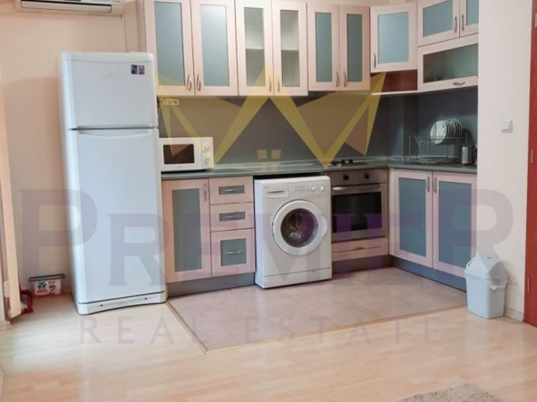 Дава се под наем Тристаен апартамент в Варна, ВИНС - 87 кв.м за 600 € - Снимка #1