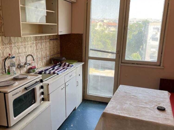 Двустаен апартамент в Пловдив, Кършияка - 64 кв.м за 1204 €/кв.м - Снимка #1