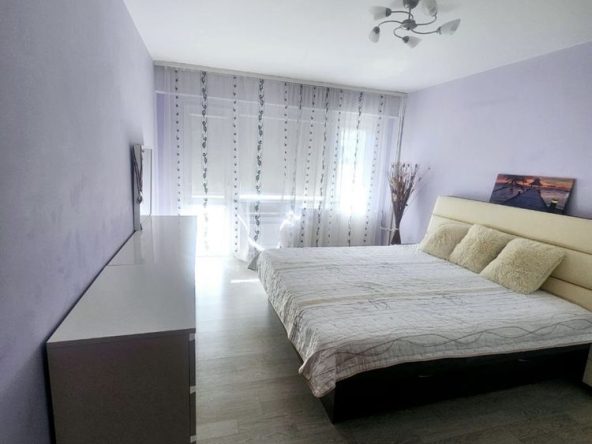 Тристаен апартамент в Габрово, Младост - 75 кв.м за 1292 €/кв.м - Снимка #1