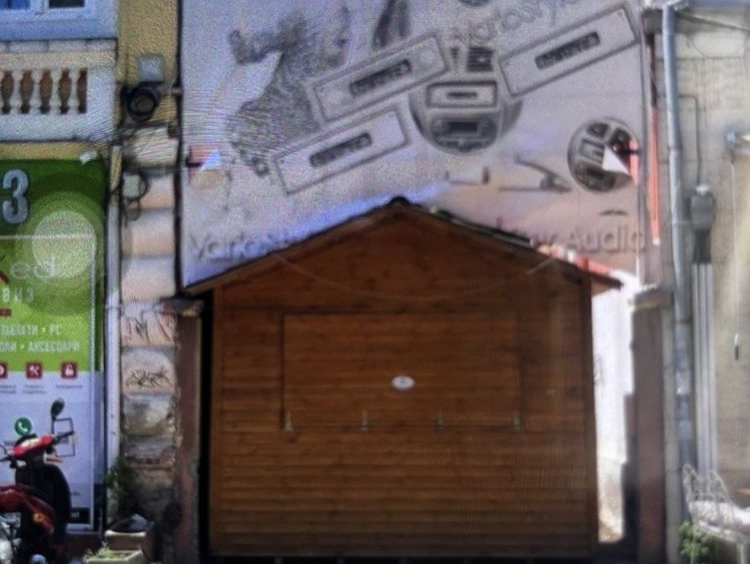 Дава се под наем Магазин в Казанлък - 25 кв.м за 500 € - Снимка #1