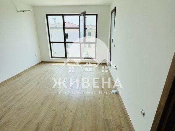 Тристаен апартамент в Варна, Бриз - 111 кв.м за 2703 €/кв.м - Снимка #1