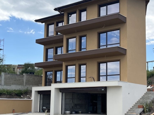 Тристаен апартамент в Бургас, Меден рудник - зона Д - 98 кв.м за 949 €/кв.м - Снимка #1