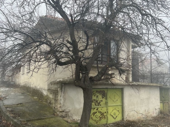 Къща в с. Горно Изворово, Област Стара Загора - 65 кв.м за 824 €/кв.м - Снимка #1