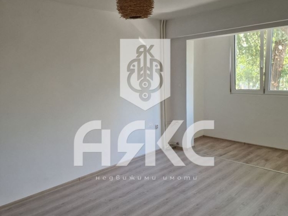 Тристаен апартамент в София, Надежда 2 - 60 кв.м за 2644 €/кв.м - Снимка #1