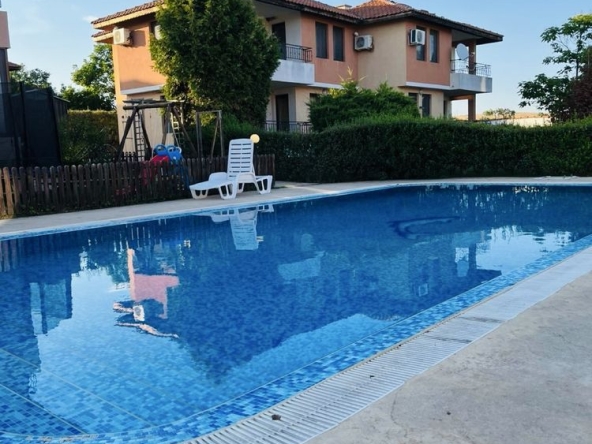 Къща в с. Лъка, Област Бургас - 113 кв.м за 1390 €/кв.м - Снимка #1