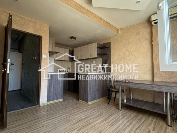 Тристаен апартамент в Търговище, Център - 83 кв.м за 1229 €/кв.м - Снимка #1