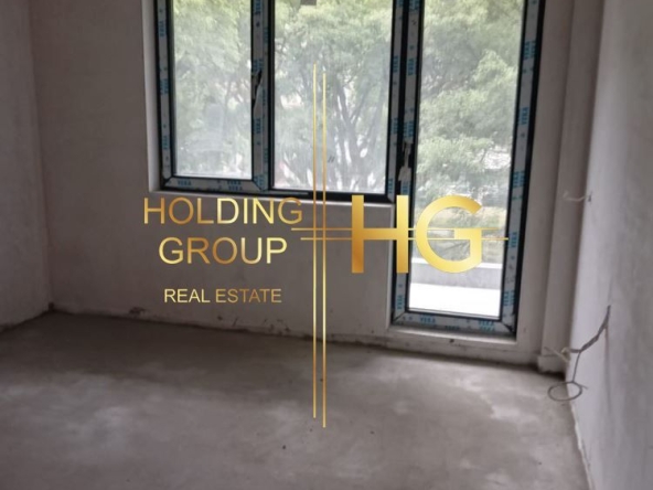Тристаен апартамент в Варна, Колхозен пазар - 77 кв.м за 1800 €/кв.м - Снимка #1