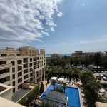 Тристаен апартамент в к.к. Златни пясъци - 75 кв.м за 2667 €/кв.м - Снимка #1