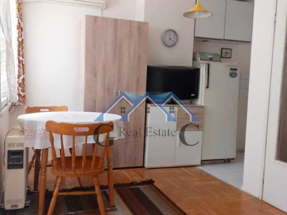 Дава се под наем  в Варна, Генералите - 20 кв.м за 229.5 € - Снимка #1