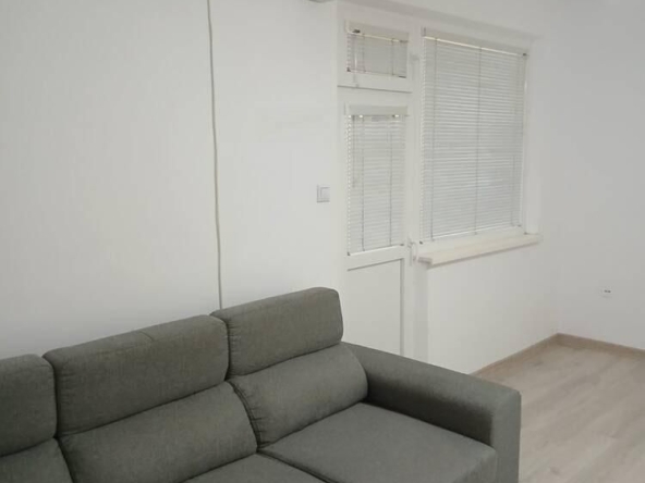 Дава се под наем Двустаен апартамент в Пловдив, Христо Смирненски - 60 кв.м за 450 € - Снимка #1