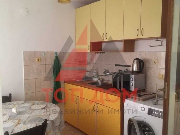 Дава се под наем Тристаен апартамент в Варна, Център - 70 кв.м за 484.5 € - Снимка #1