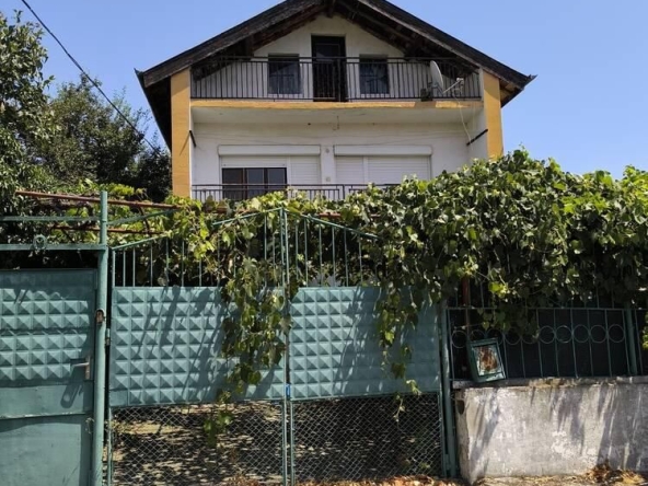 Къща в с. Черно море, Област Бургас - 125 кв.м за 1492 €/кв.м - Снимка #1