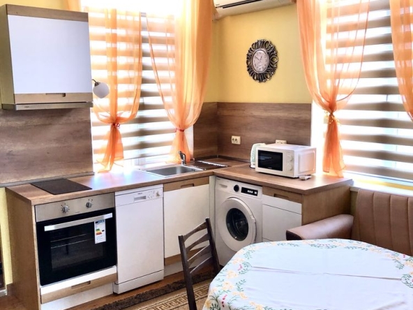 Дава се под наем Двустаен апартамент в Бургас, Пристанище Бургас - 50 кв.м за 500 € - Снимка #1