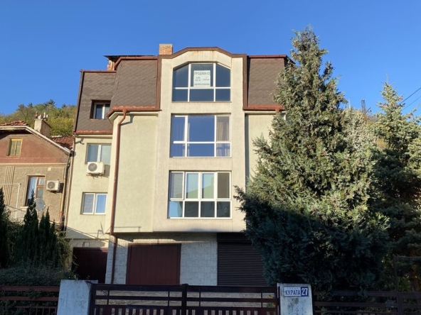 Многостаен апартамент в Дупница - 220 кв.м за 700 €/кв.м - Снимка #1