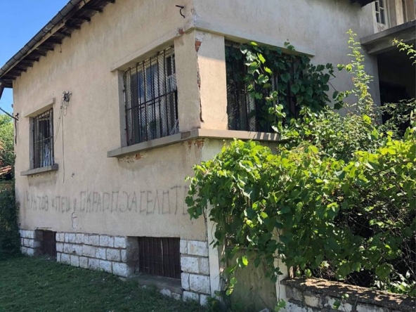 Къща в с. Борован, Област Враца - 120 кв.м за 149 €/кв.м - Снимка #1