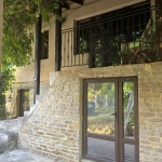 Дава се под наем Къща в с. Левски, Област Варна - 190 кв.м за 918 € - Снимка #1