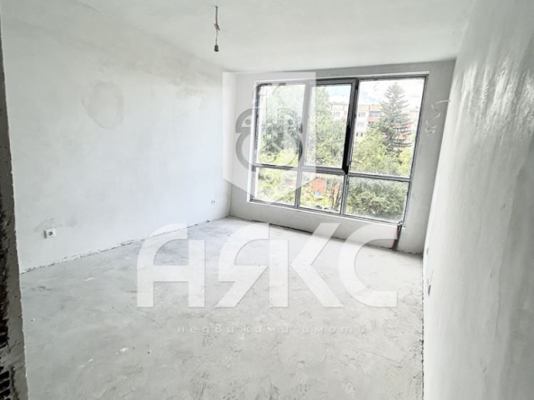 Двустаен апартамент в София, Овча купел - 65 кв.м за 2477 €/кв.м - Снимка #1