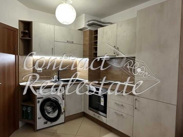 Дава се под наем Двустаен апартамент в Варна, Автогара - 60 кв.м за 408 € - Снимка #1