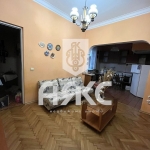 Дава се под наем Тристаен апартамент в София, Център - 85 кв.м за 795 € - Снимка #1