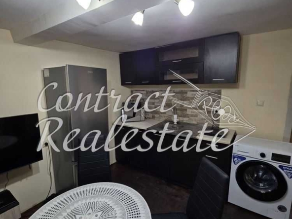 Дава се под наем Едностаен апартамент в Варна, Цветен квартал - 30 кв.м за 255 € - Снимка #1