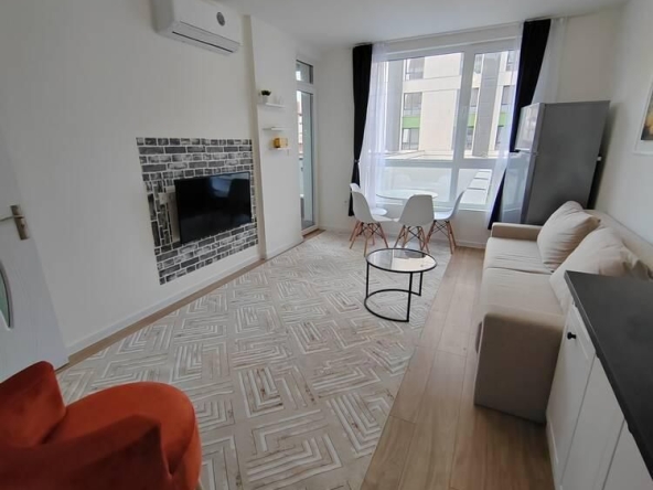 Двустаен апартамент в Бургас, Изгрев - 52 кв.м за 2779 €/кв.м - Снимка #1