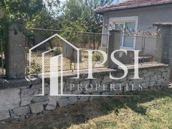 Къща в с. Патриарх Евтимово, Област Пловдив - 93 кв.м за 500 €/кв.м - Снимка #1