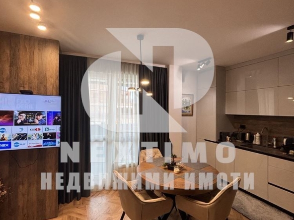 Дава се под наем Тристаен апартамент в Пловдив, Кършияка - 92 кв.м за 765 € - Снимка #1