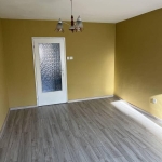 Дава се под наем Тристаен апартамент в Бургас, Център - 86 кв.м за 306 € - Снимка #1