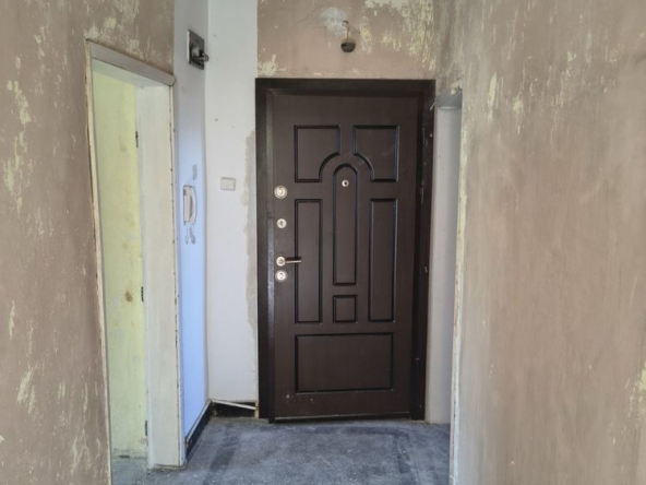 Тристаен апартамент в Шумен, Херсон - 65 кв.м за 2040 €/кв.м - Снимка #1