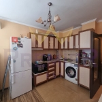 Дава се под наем Двустаен апартамент в Варна, Цветен квартал - 50 кв.м за 357 € - Снимка #1