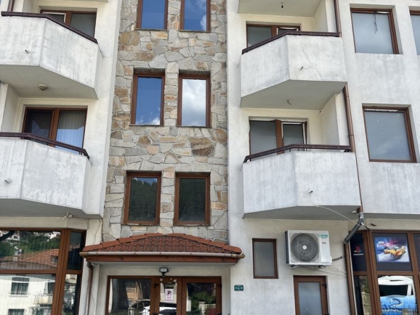 Двустаен апартамент в Чепеларе - 74 кв.м за 621 €/кв.м - Снимка #1