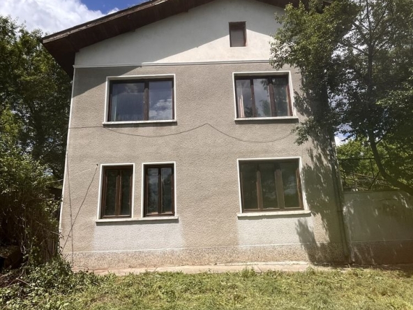 Къща в с. Капатово, Област Благоевград - 132 кв.м за 330 €/кв.м - Снимка #1