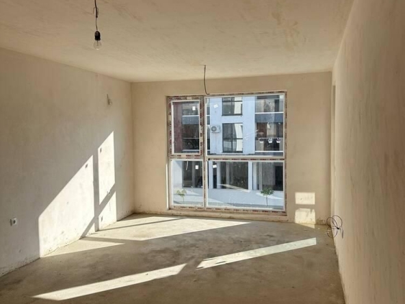 Двустаен апартамент в Бургас, Меден рудник - зона Д - 62 кв.м за 1283 €/кв.м - Снимка #1