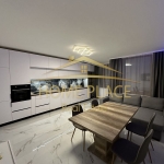 Дава се под наем Четиристаен апартамент в Варна, Възраждане 1 - 110 кв.м за 714 € - Снимка #1