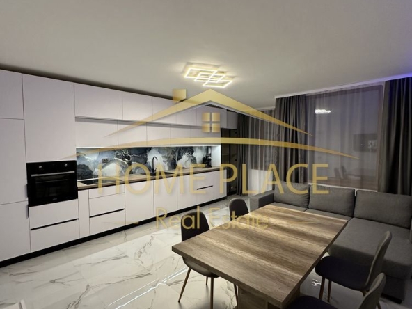 Дава се под наем Четиристаен апартамент в Варна, Възраждане 1 - 110 кв.м за 714 € - Снимка #1