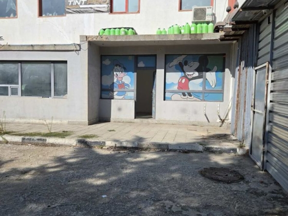 Дава се под наем Офис в Варна, м-т Кочмар - 35 кв.м за 408 € - Снимка #1