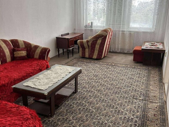 Дава се под наем Двустаен апартамент в Габрово, Младост - 60 кв.м за 153 € - Снимка #1