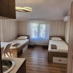 Дава се под наем Едностаен апартамент в Бургас, Ветрен - 33 кв.м за 306 € - Снимка #1