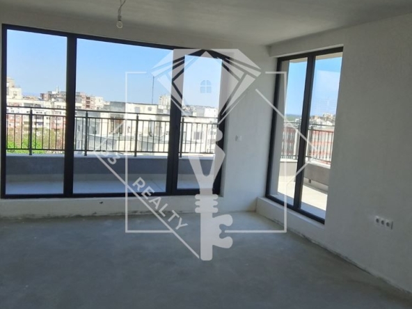 Двустаен апартамент в Пловдив, Тракия - 100 кв.м за 1390 €/кв.м - Снимка #1