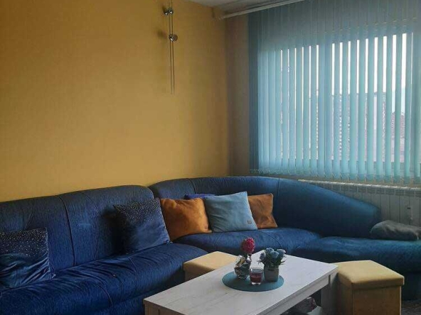 Дава се под наем Двустаен апартамент в София, Света Троица - 50 кв.м за 550 € - Снимка #1