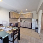 Дава се под наем Тристаен апартамент в Варна, Цветен квартал - 110 кв.м за 612 € - Снимка #1