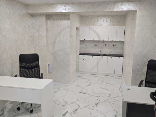 Офис в Пловдив, Кършияка - 32 кв.м за 2469 €/кв.м - Снимка #1