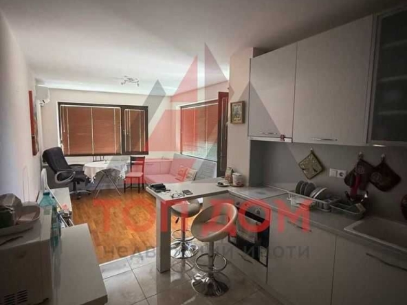 Дава се под наем Двустаен апартамент в Варна, Левски - 65 кв.м за 510 € - Снимка #1