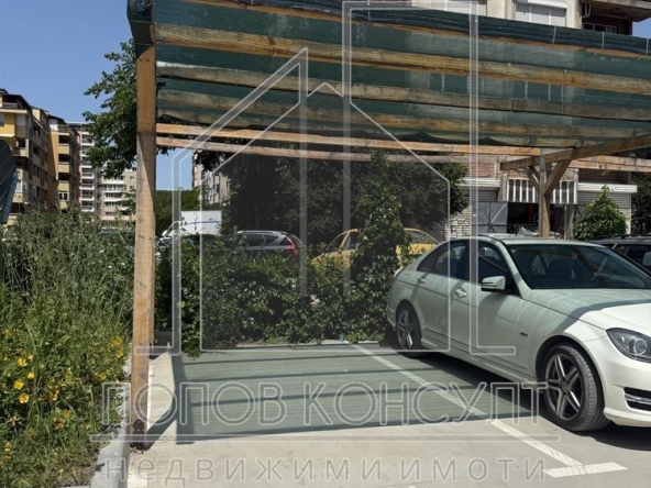 Гараж / Паркомясто в Пловдив, Кючук Париж - 12 кв.м за 1084 €/кв.м - Снимка #1