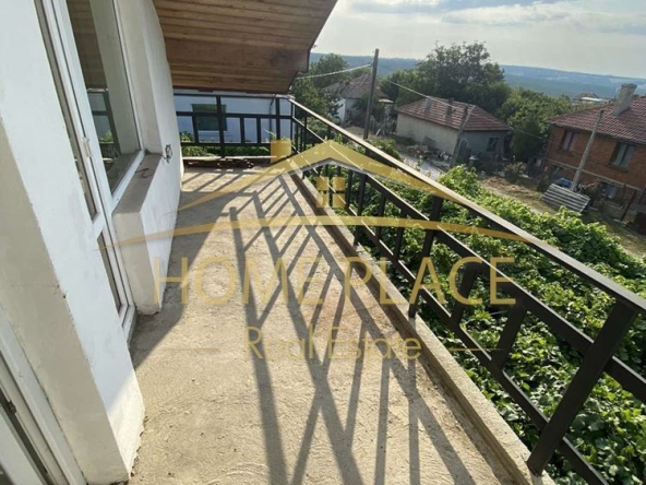 Къща в с. Бенковски, Област Варна - 285 кв.м за 685 €/кв.м - Снимка #1