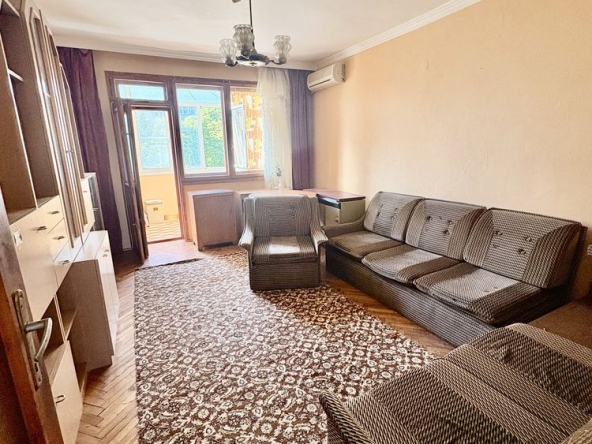 Тристаен апартамент в Монтана, Младост 1 - 70 кв.м за 1421 €/кв.м - Снимка #1