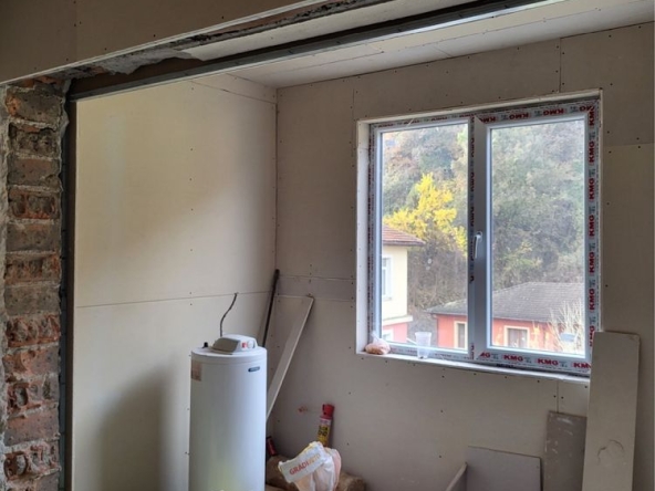 Тристаен апартамент в Велико Търново, Света гора - 57 кв.м за 1106 €/кв.м - Снимка #1