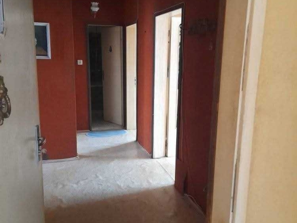 Четиристаен апартамент в Асеновград - 89 кв.м за 956 €/кв.м - Снимка #1