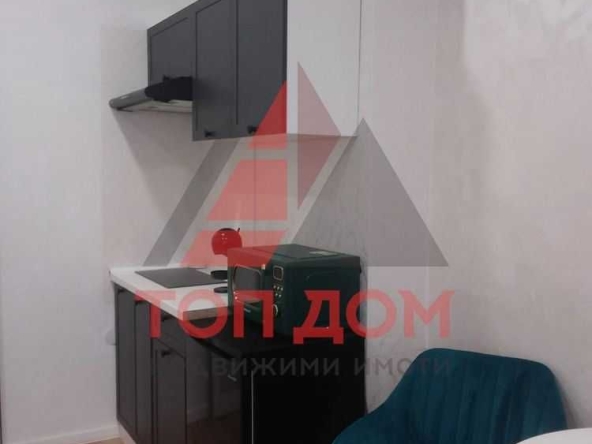 Дава се под наем Двустаен апартамент в Варна, Център - 52 кв.м за 765 € - Снимка #1