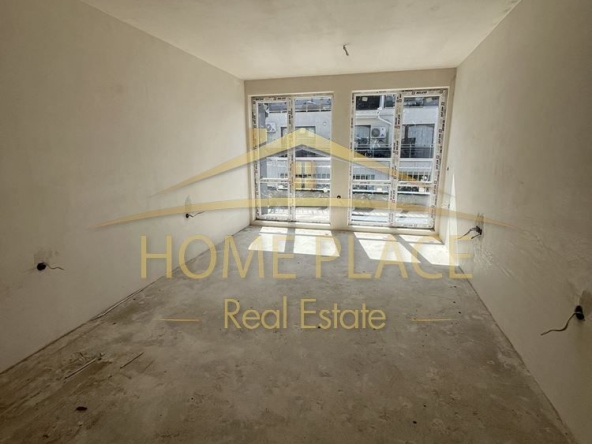 Двустаен апартамент в Варна, Колхозен пазар - 74 кв.м за 1460 €/кв.м - Снимка #1